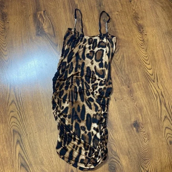 🌷 Sabora 🌷 Leopard Print Rhinestone Strap Dress - Picture 7 of 10